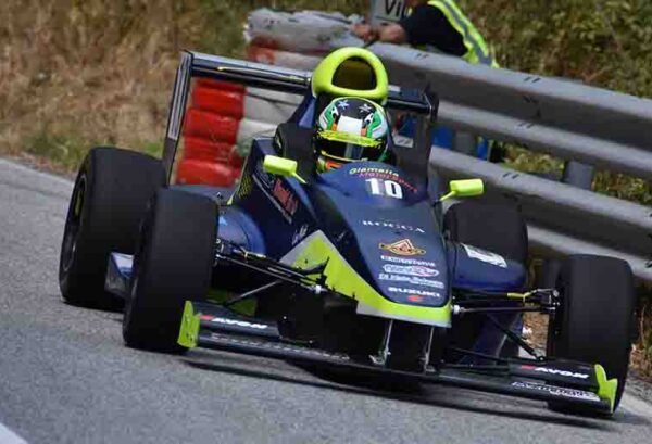 Vittoria bis di Giametta allo Slalom Città di Ucria