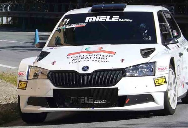 Roberto Malvasio fa 35 e si diverte allo Slalom dei Giovi