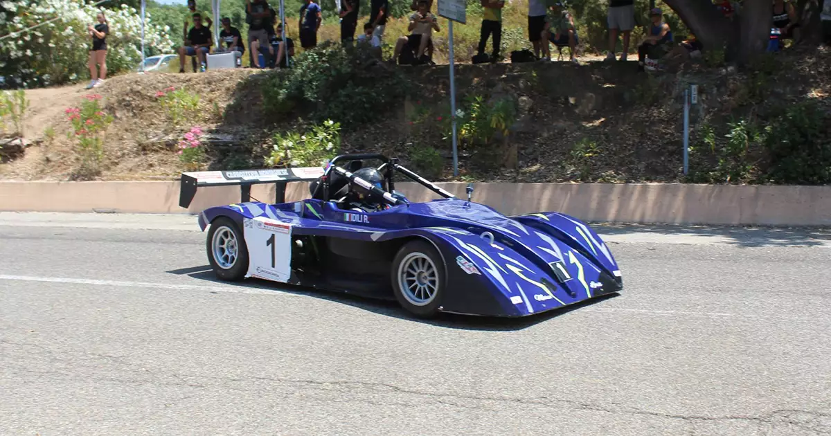 Slalom Guspini Arbus nazionale sulla SS126 tra i birilli della gara in Sardegna.